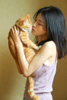 女狱警免费观看完整版全集